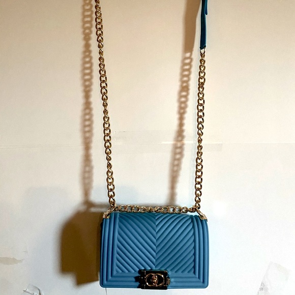 BRAND NEW! MW MOST WANTED BLUE PURSE - Picture 1 of 3